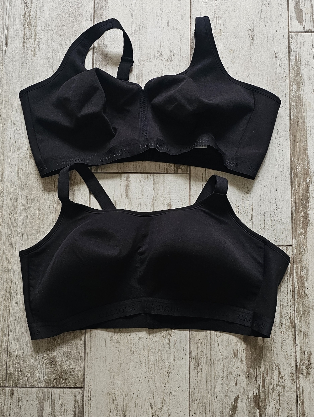 Cacique Comfort Stretch Wireless Bras - Black 48DDD - 1 padded - 1 not padded